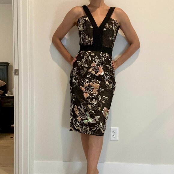 Dress The Population Aspen Floral Midi Bodycon Dress - Picture 2 of 4